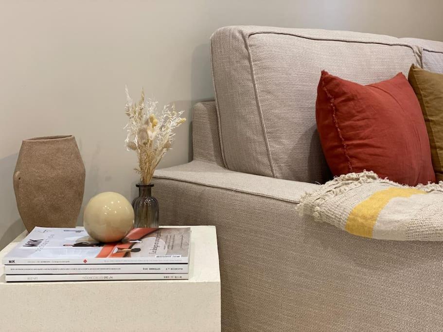 Welcoming, Lovely, Calm & Centrally Located Flat Digione Esterno foto