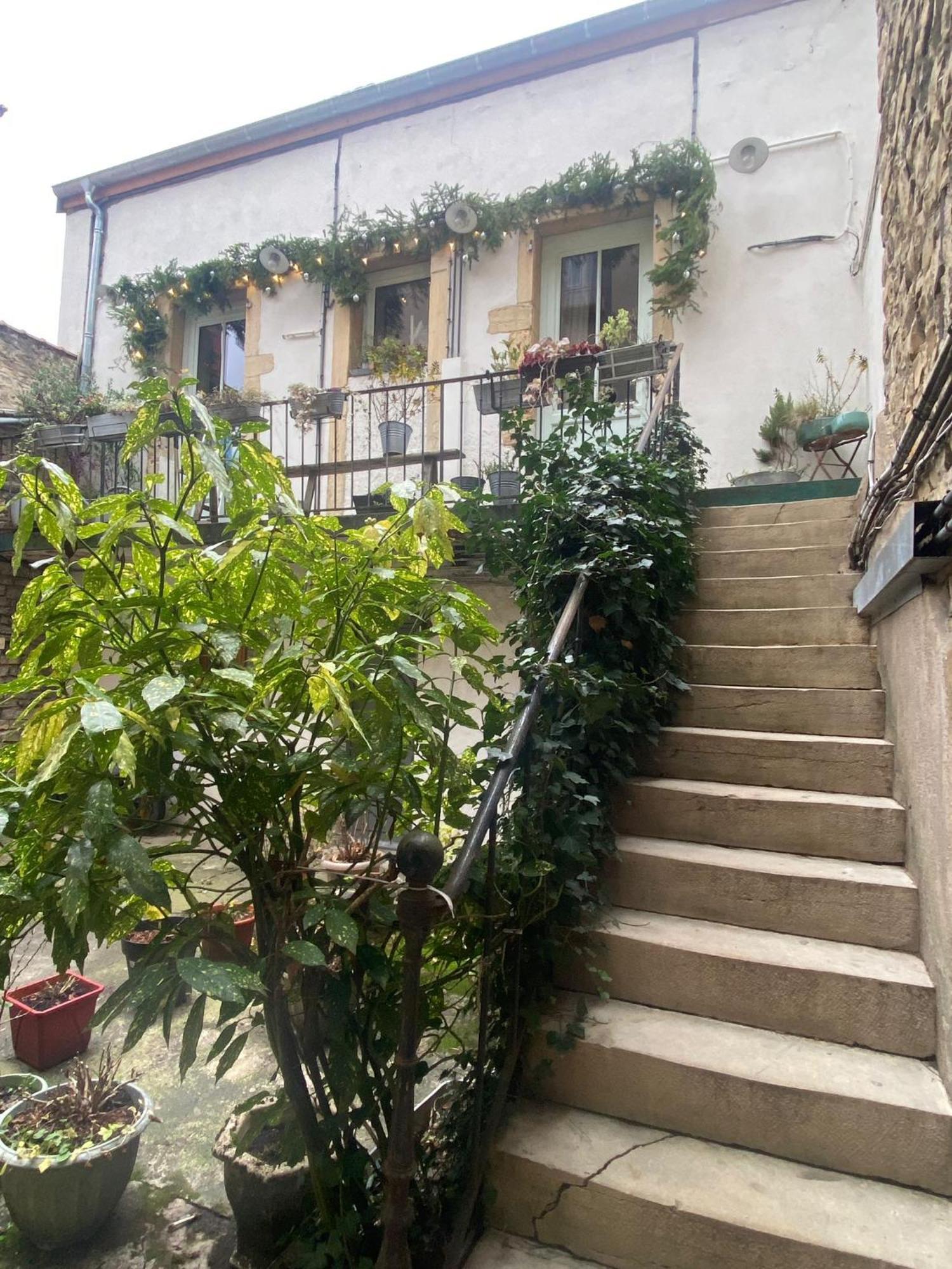 Welcoming, Lovely, Calm & Centrally Located Flat Digione Esterno foto